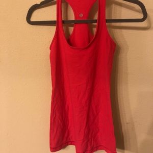 Lululemon tank 4